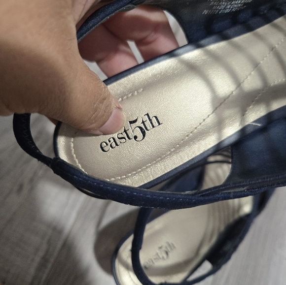 East 5th Womens Neville Round Peep Toe Block Heel Pumps New Sz 10 No Box Blue - Picture 7 of 13